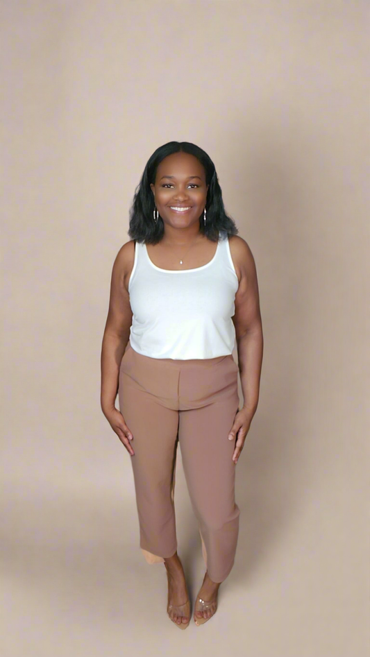 Sleeveless Round Neck Round Hem Tank – The Perfect Everyday Essential (Ivory)