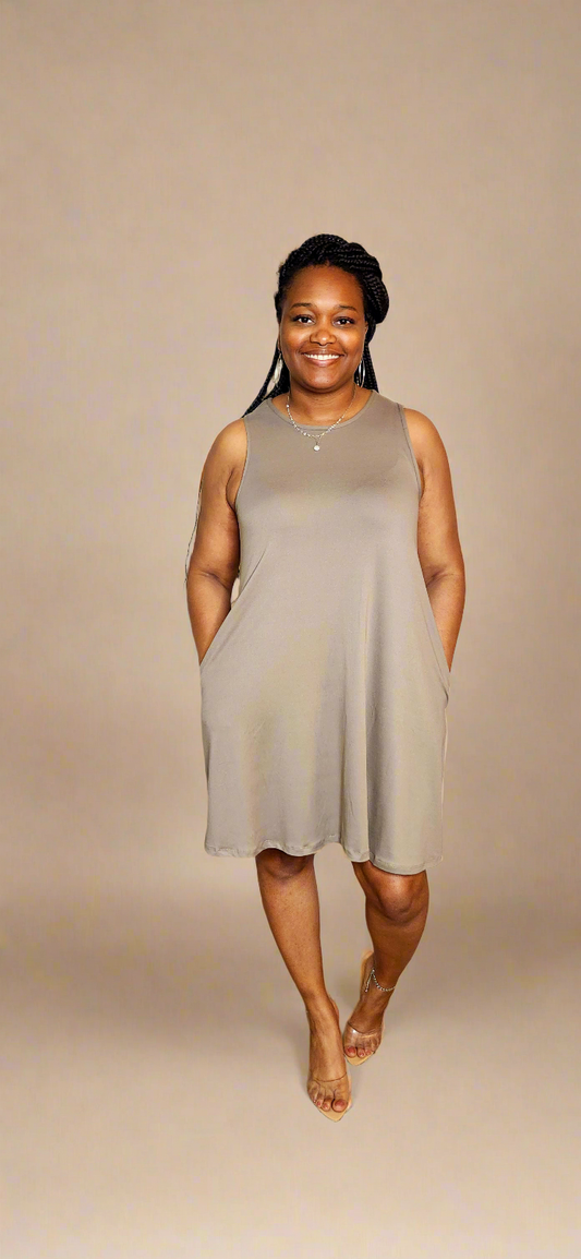 Comfy Sleeveless Flare Mini Dress w/Pockets (Taupe)