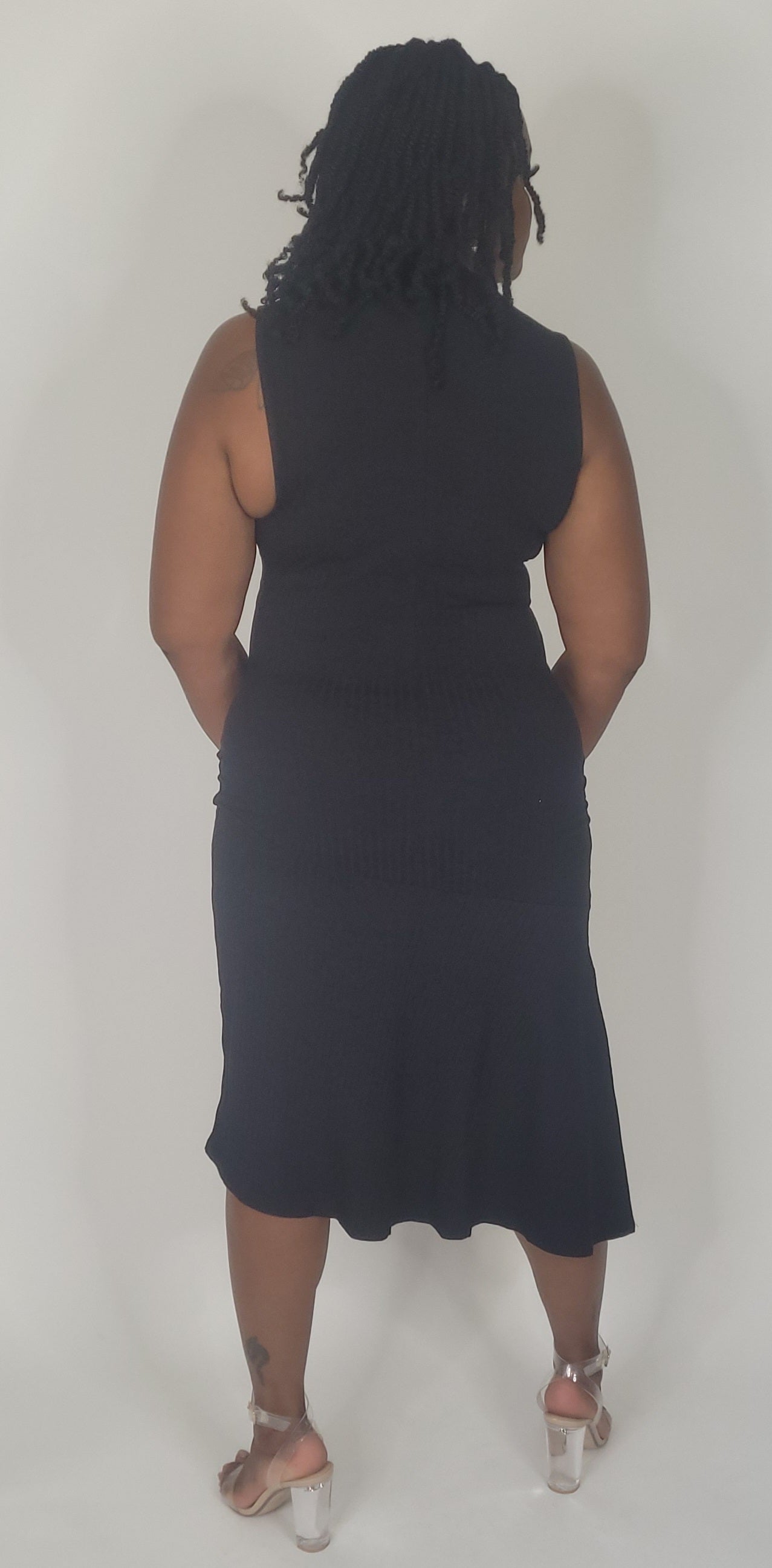 Kelley Mock Neck Sleeveless Dress (Black)