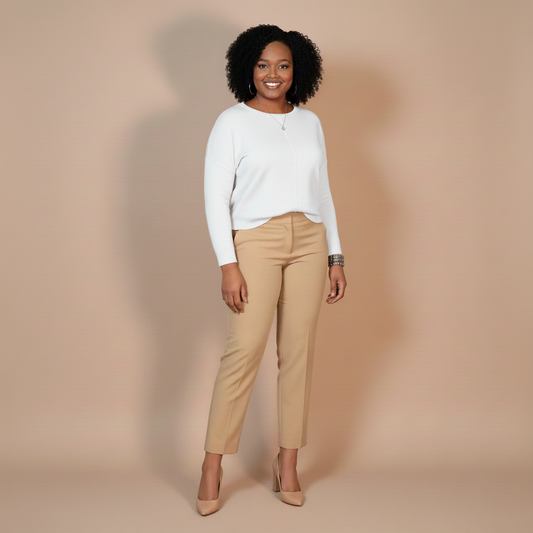 SOFT KNIT ROUND NECK SWEATER (White)